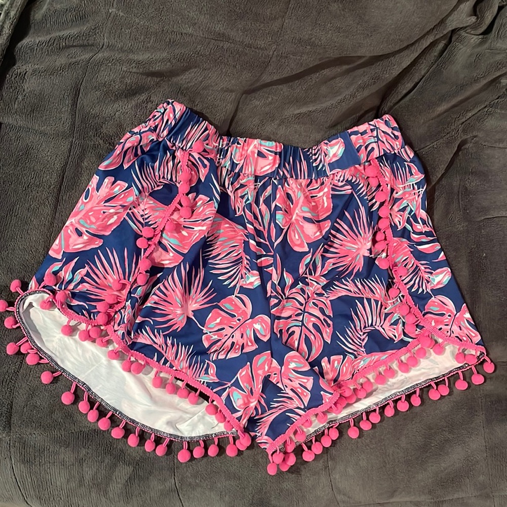 Simply Southern Large Kids shorts